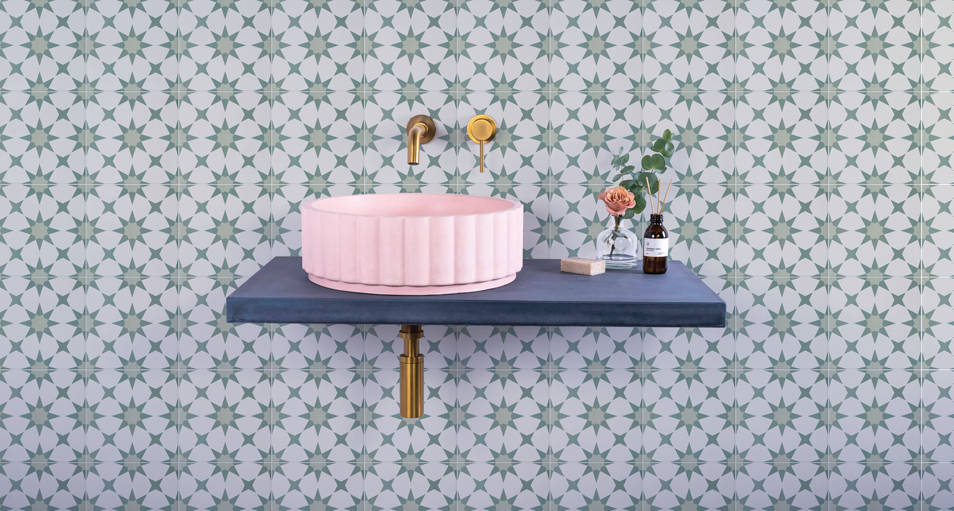 CAP DTAG2020 2 Atlas porcelain green white decorative star bathroom brass interior exterior floor wall